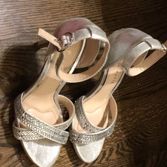 Heels - Picture 1 of 1